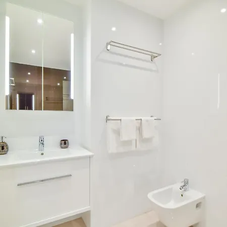 Wiola Seaview By Moje * لاغوس