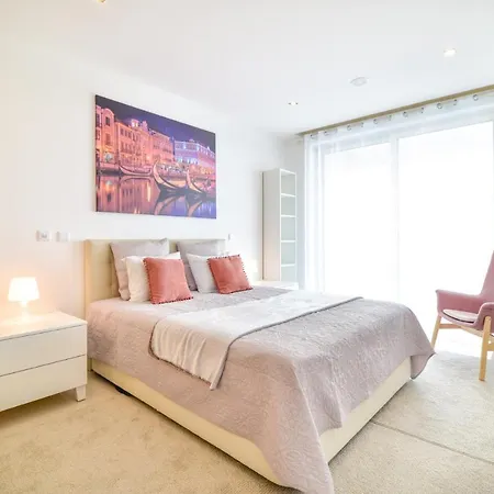 Wiola Seaview By Moje